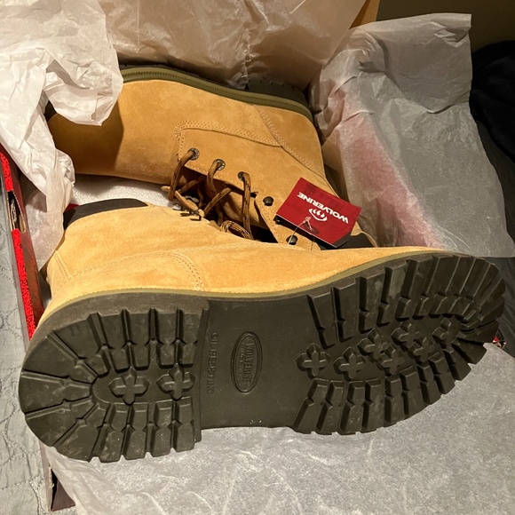 WOLVERINE 💦WATERPROOF 8" WORK BOOT 🥾SIZE 10, NEW WITH TAGS, SOFT TOE LEATHER - Picture 4 of 6